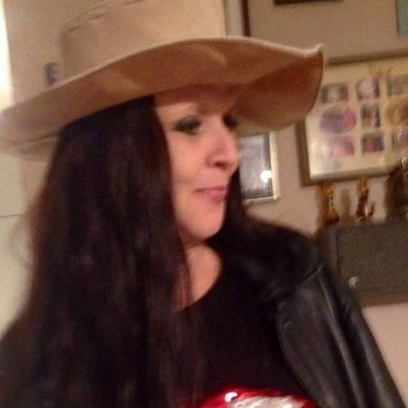 Meet your Posher, Sherri - Picture 1 of 1